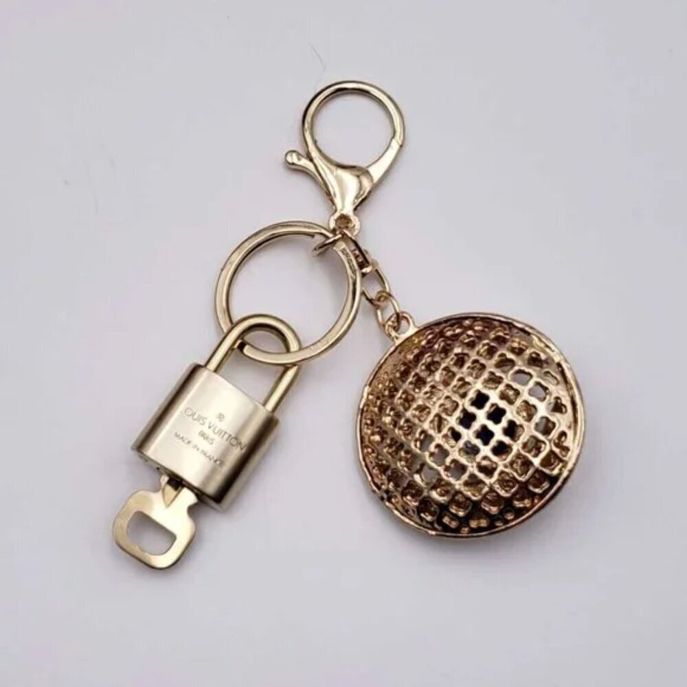 Authentic Louis Vuitton Gold Lock 🔒 Keychain Bag Unbranded Evil Eye Charm LV - Picture 4 of 7